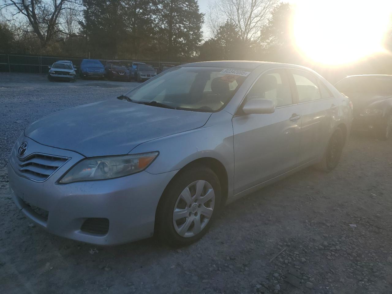 TOYOTA CAMRY BASE 2011