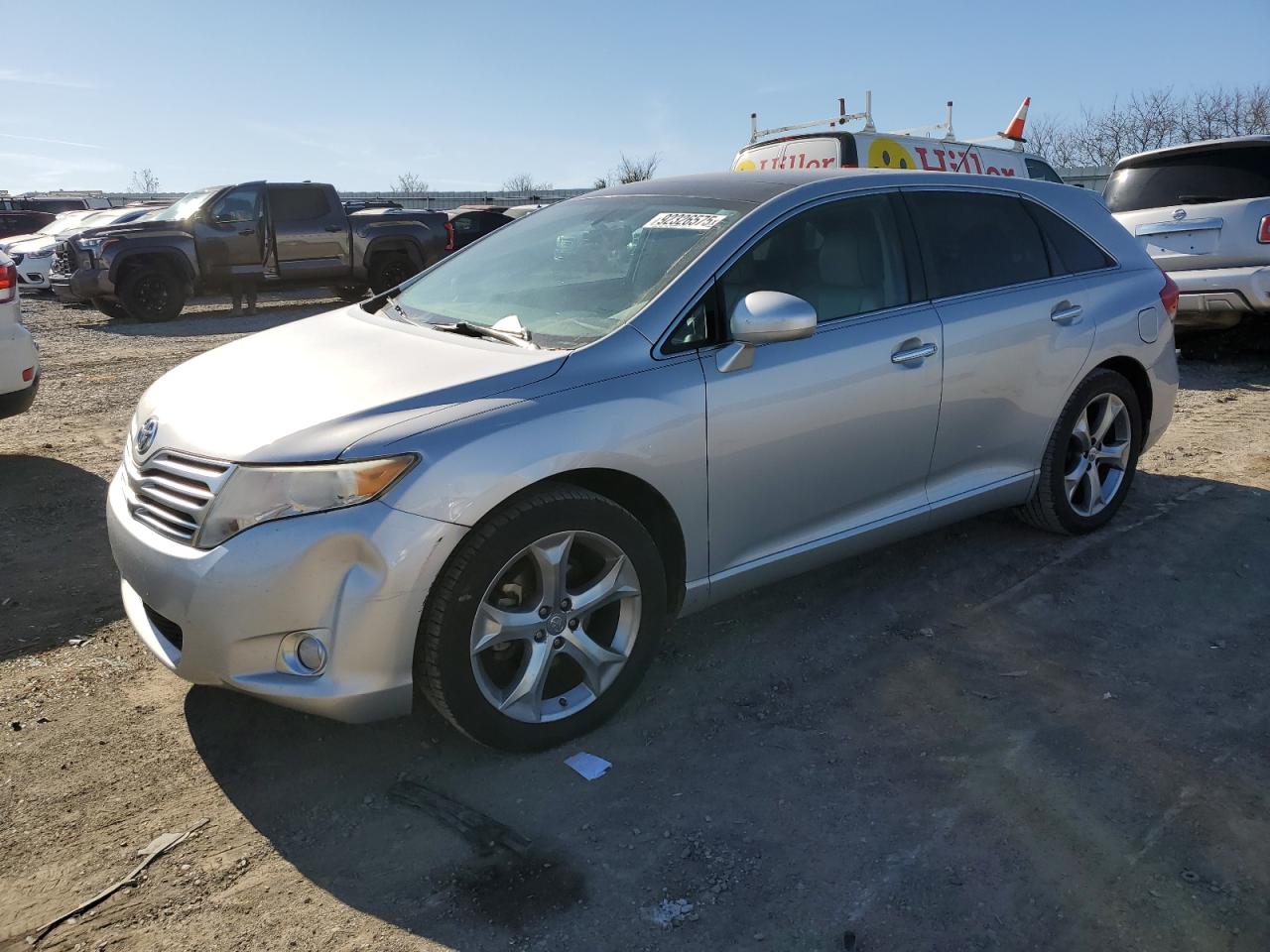 TOYOTA VENZA 2011