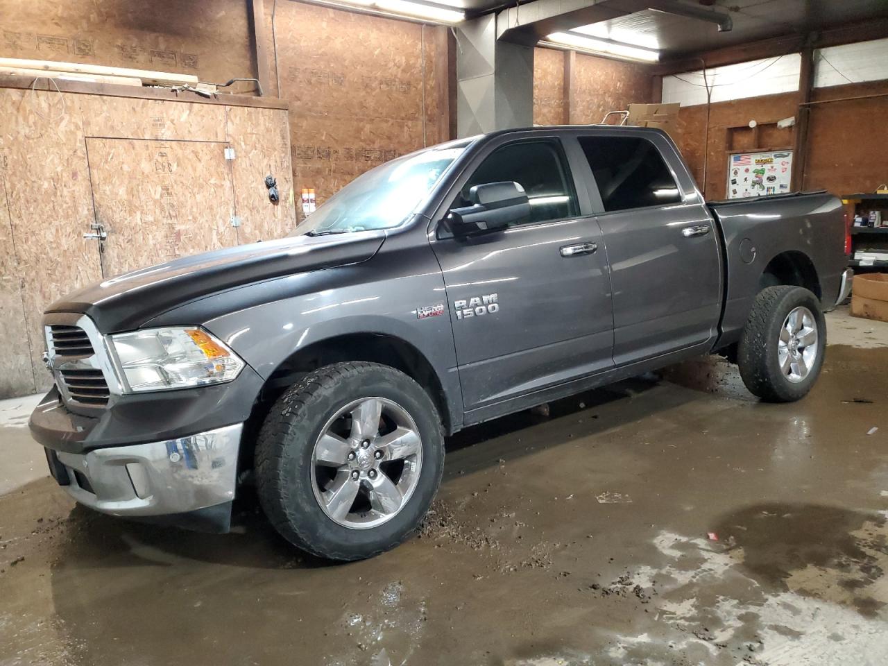 RAM 1500 SLT 2018