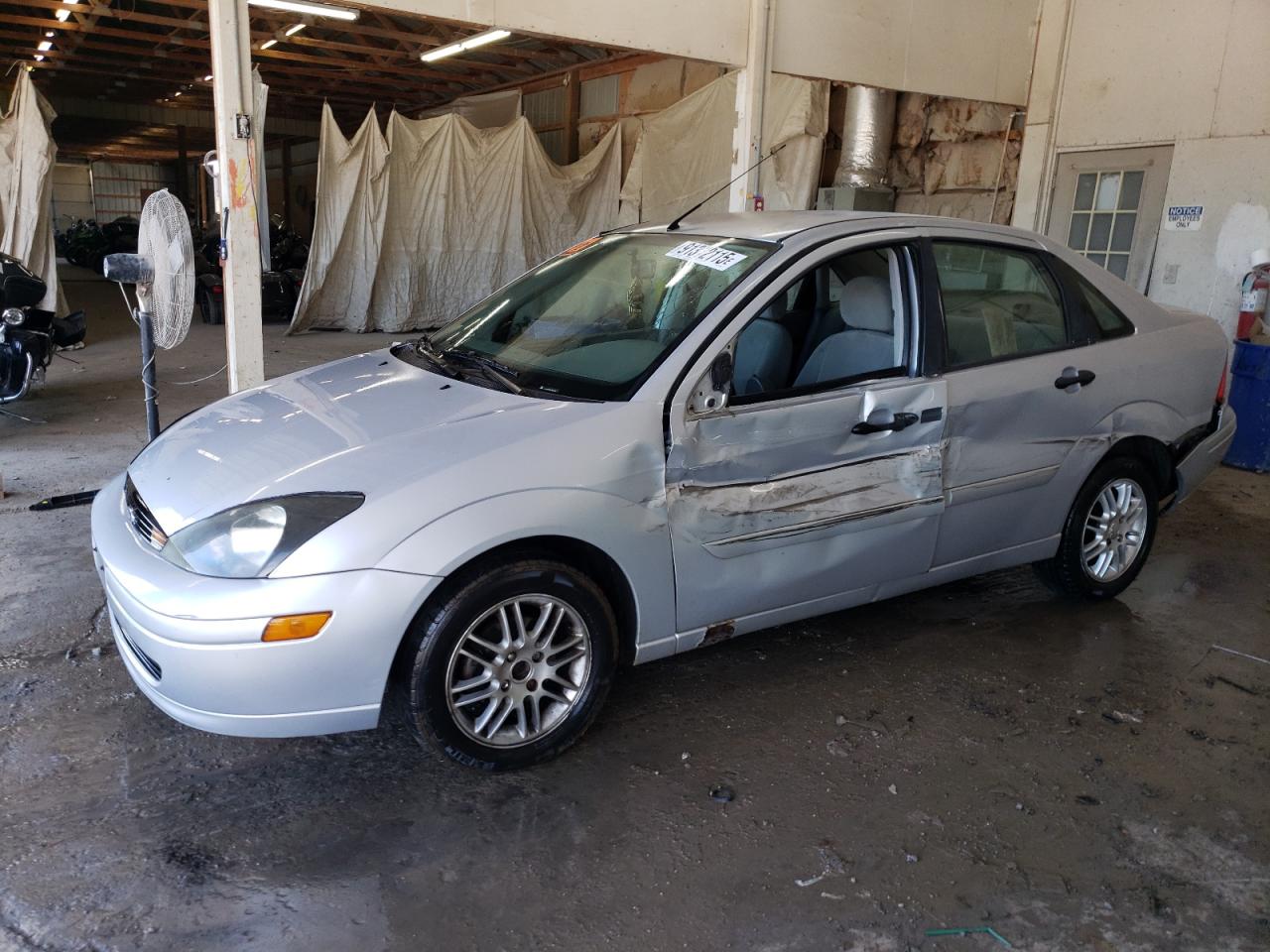 FORD FOCUS 2000