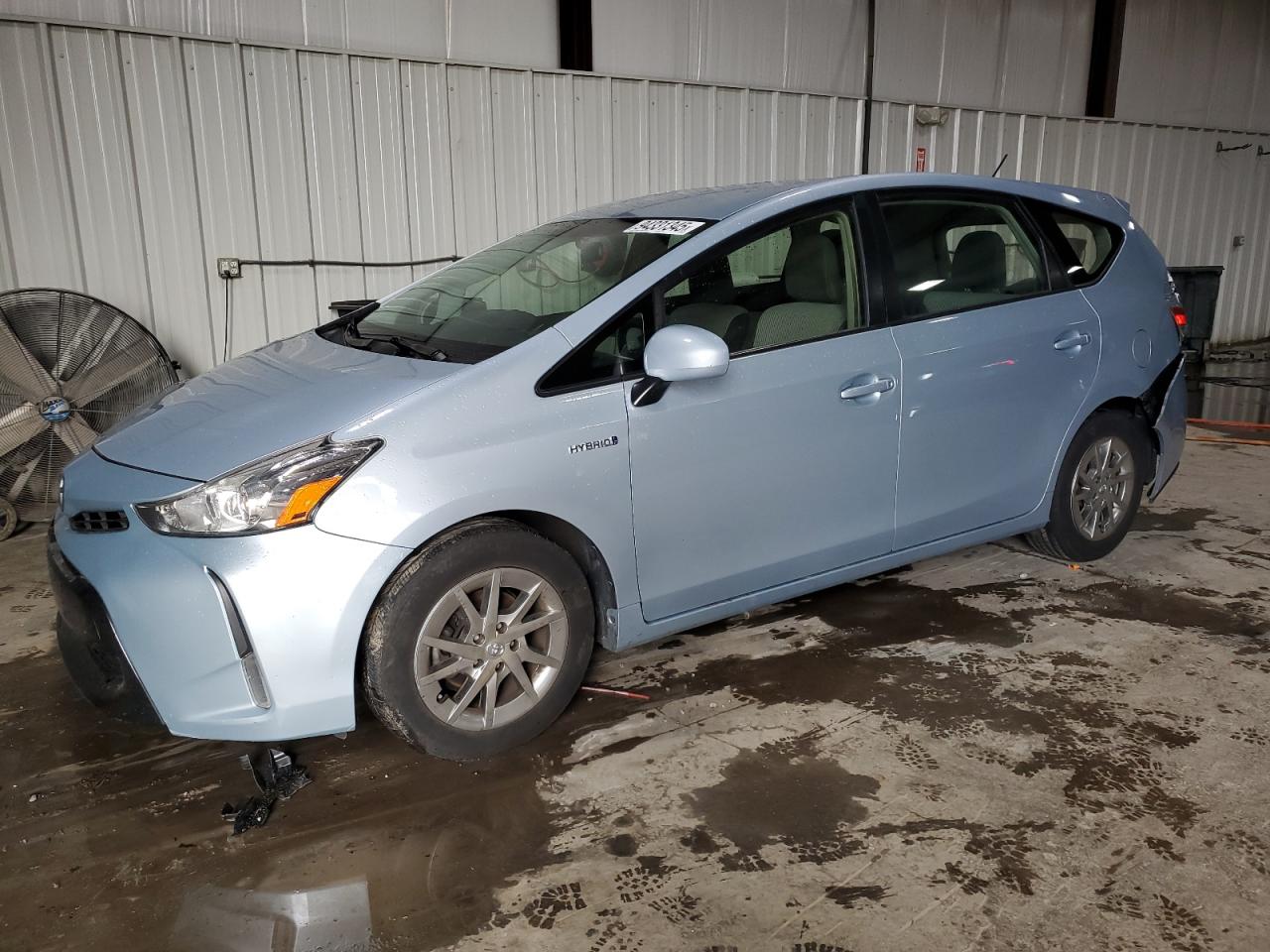 TOYOTA PRIUS V 2016