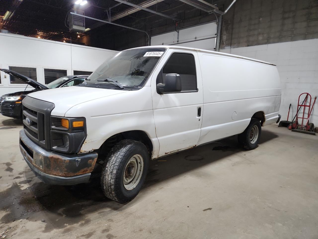 FORD ECONOLINE 2011