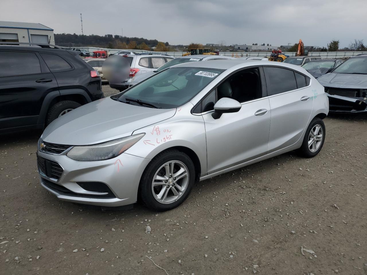 CHEVROLET CRUZE 2018