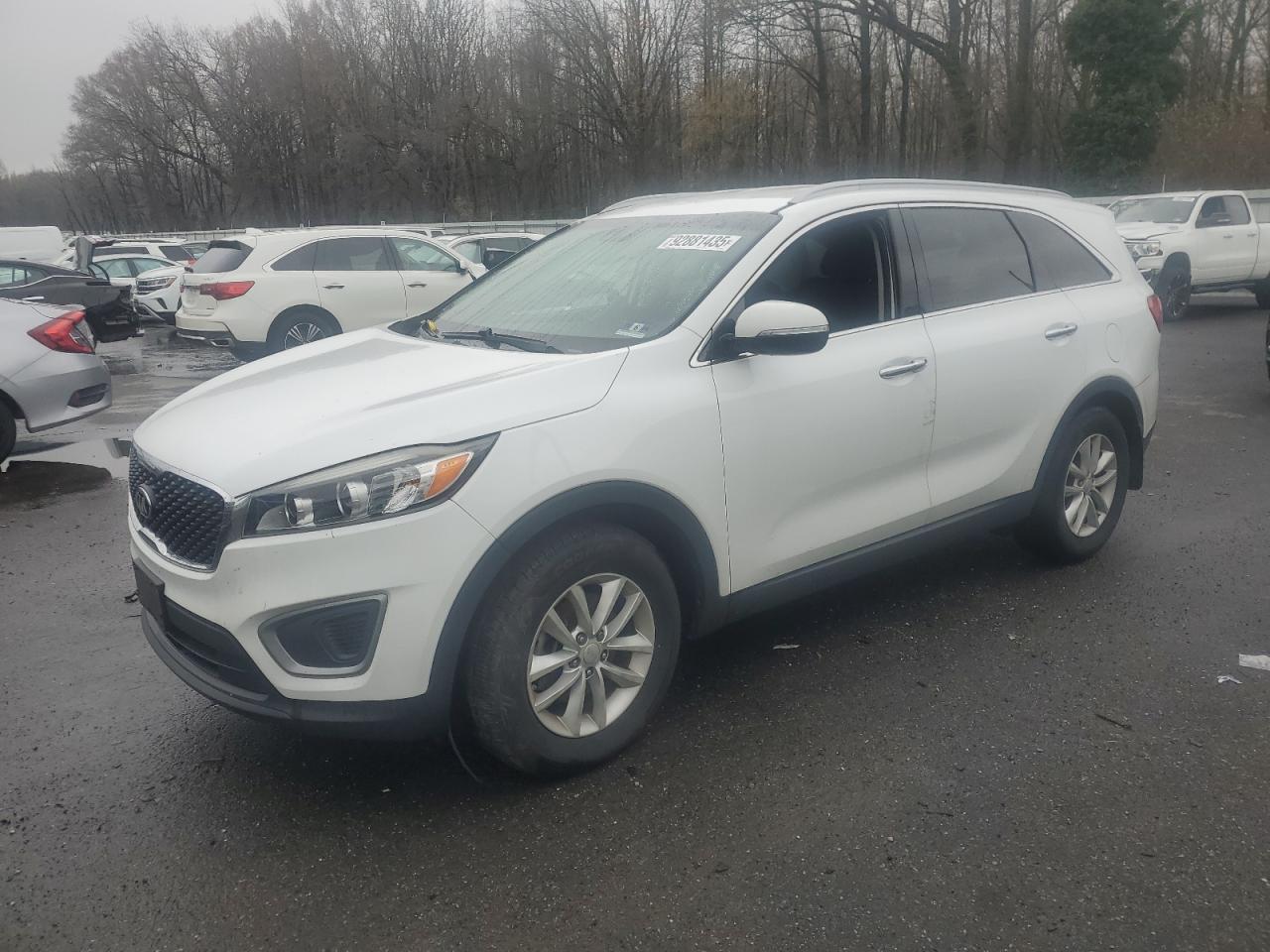 KIA SORENTO LX 2016