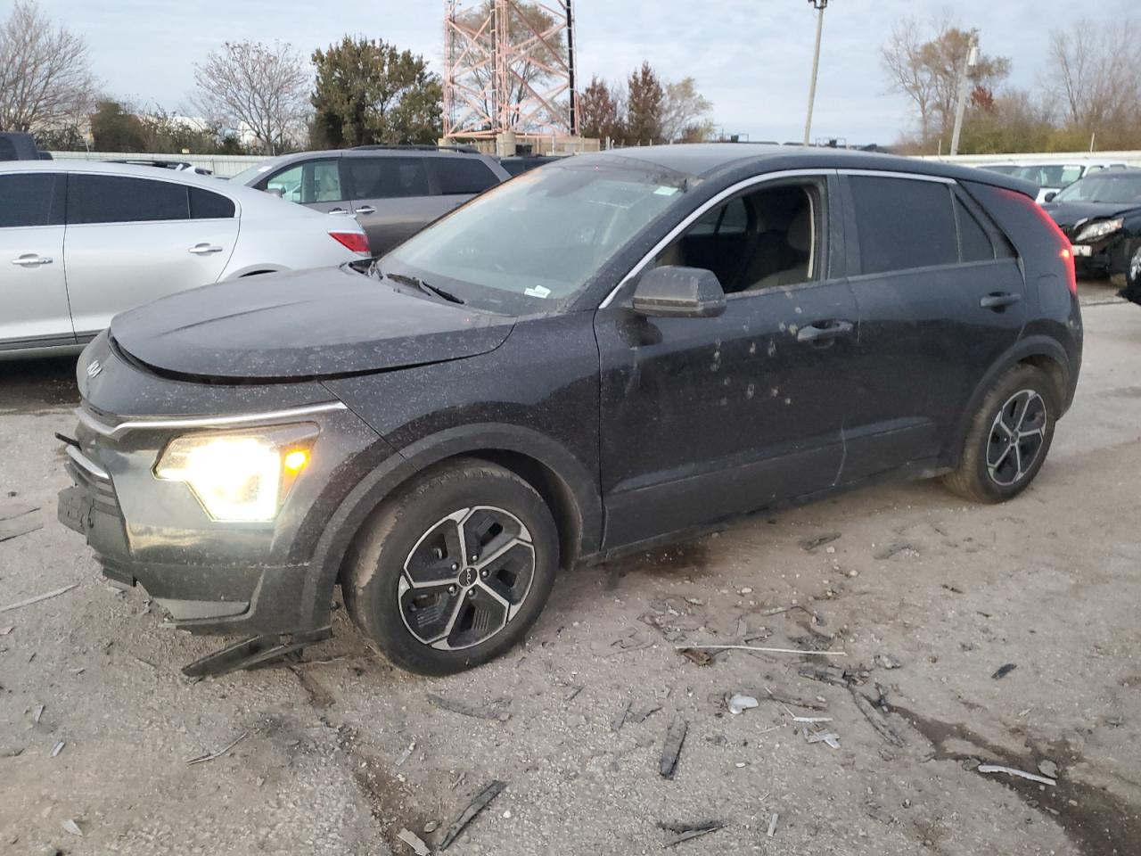 KIA NIRO LX 2023