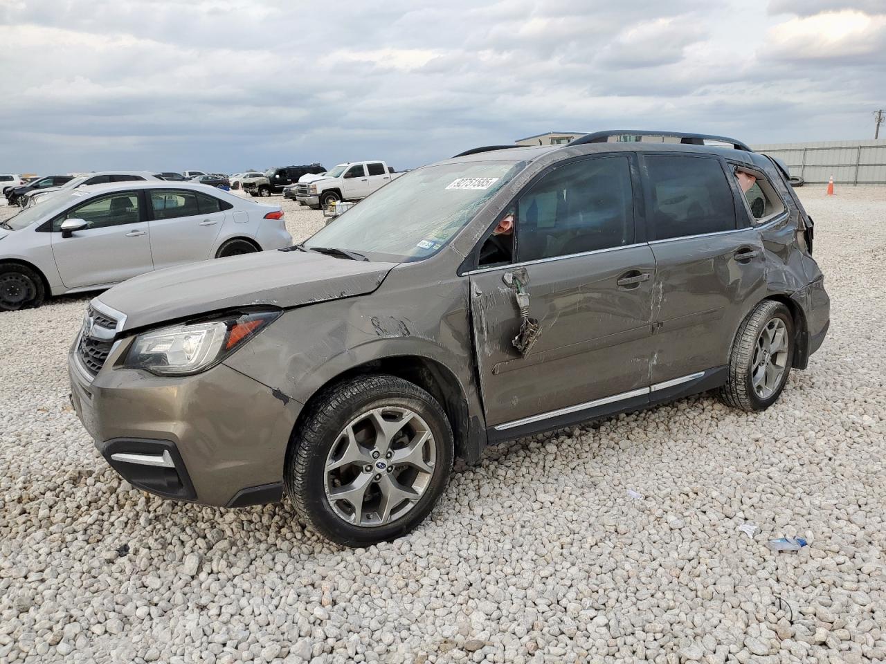 SUBARU FORESTER 2 2017