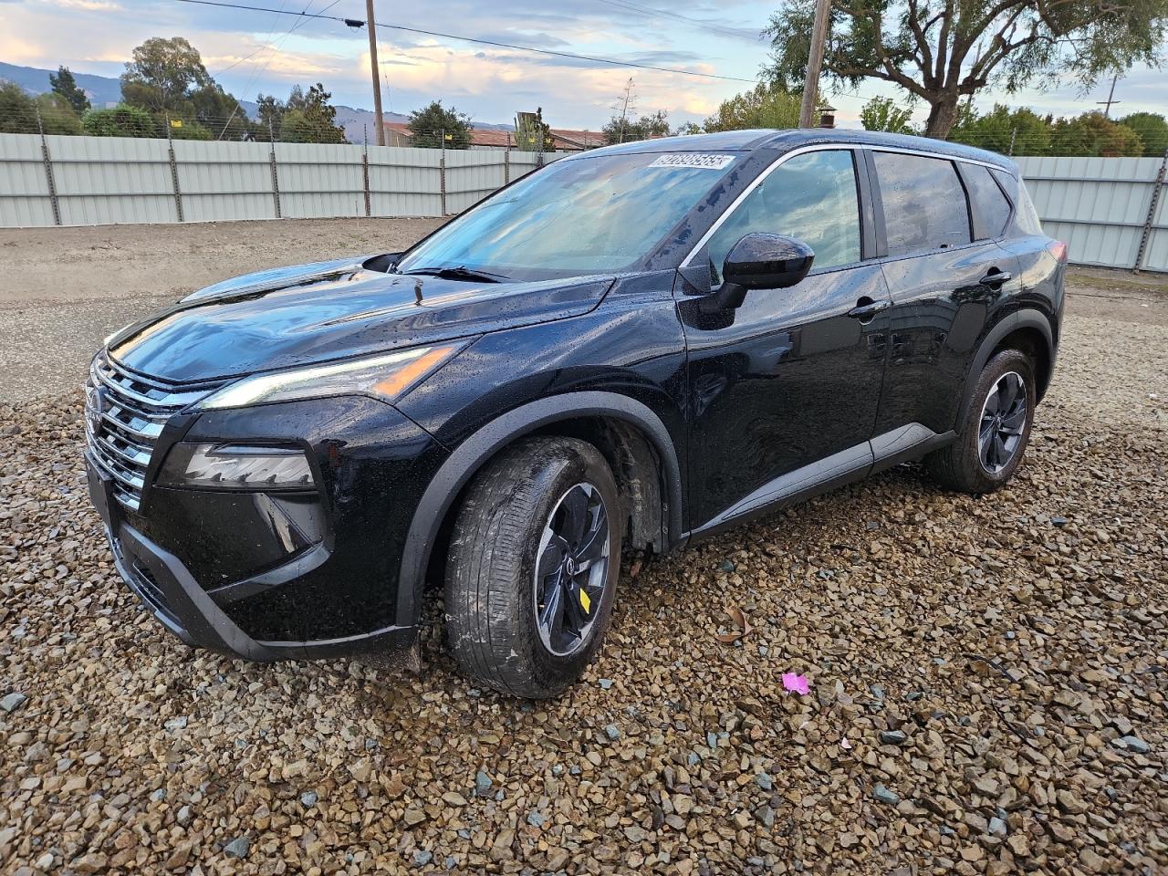 NISSAN ROGUE SV 2025