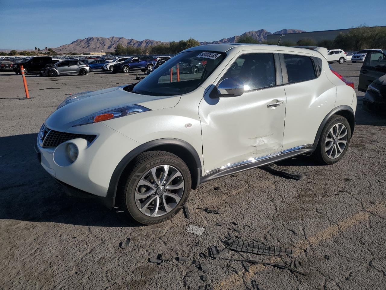 NISSAN JUKE S 2012