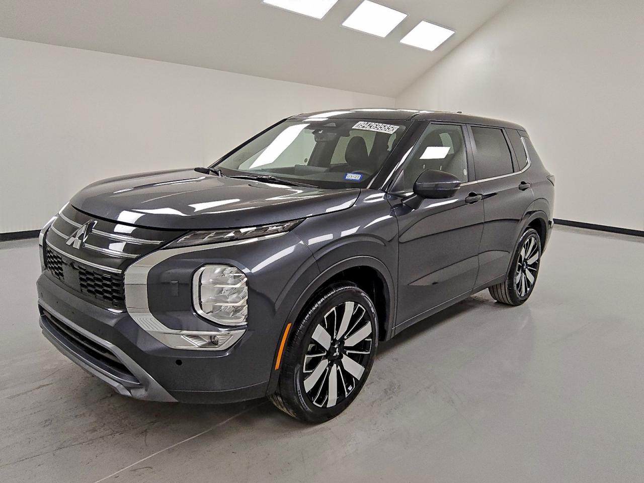 MITSUBISHI OUTLANDER 2025