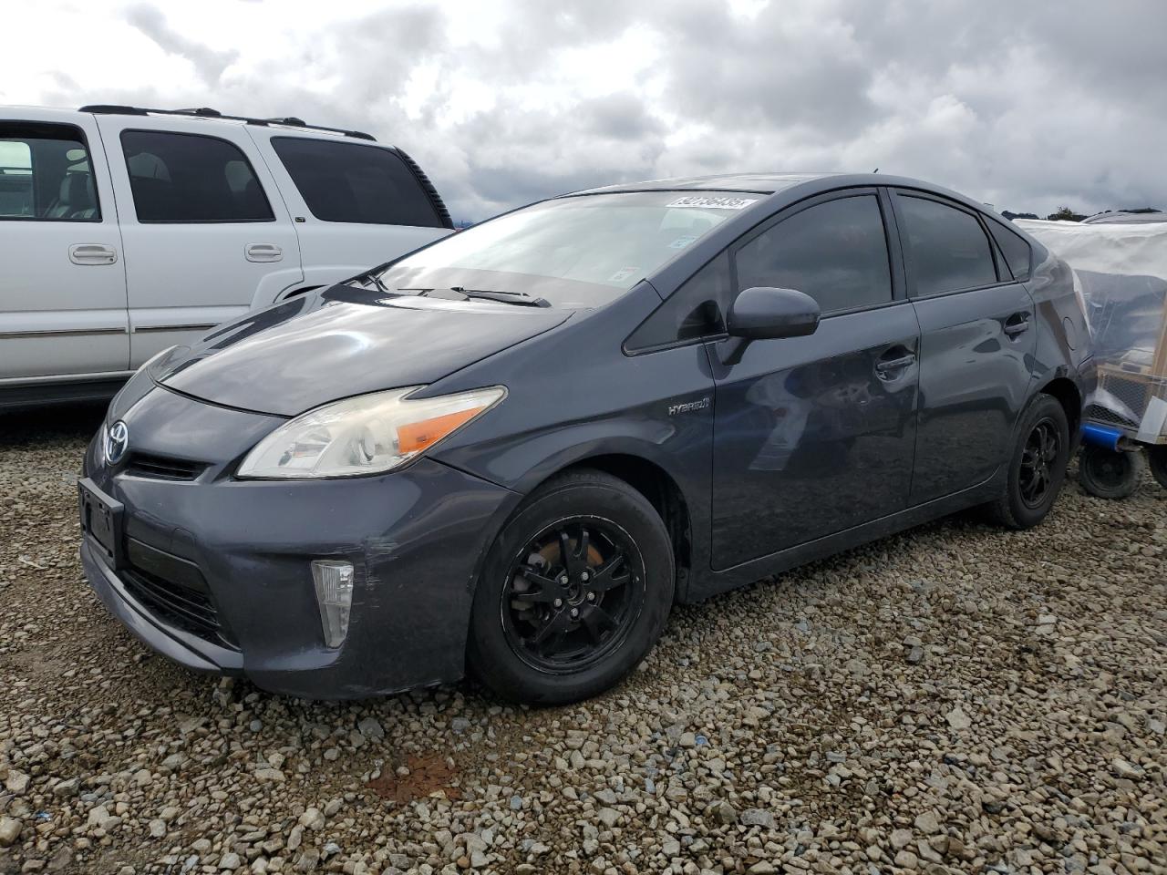 TOYOTA PRIUS 2012
