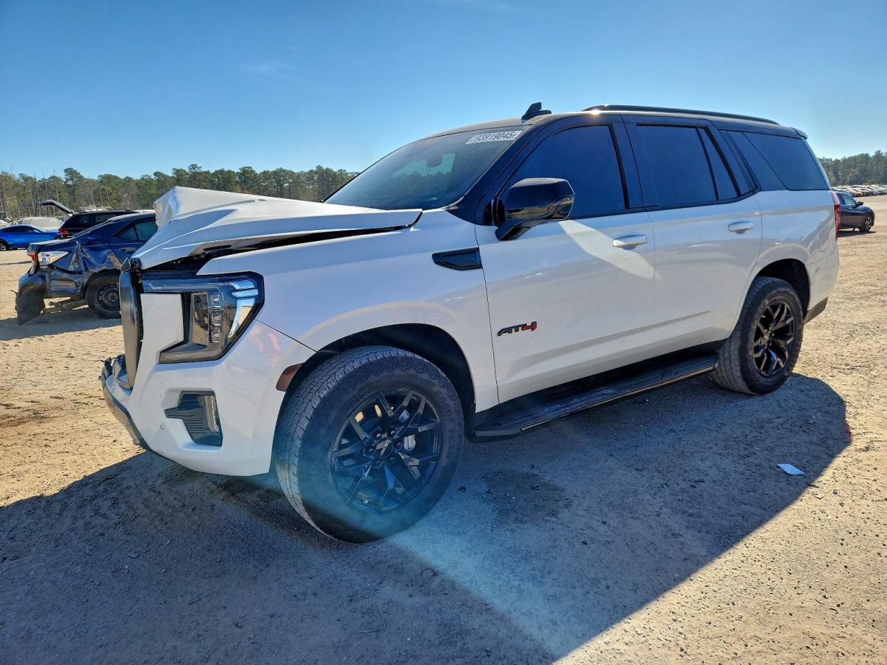 GMC YUKON AT4 2024
