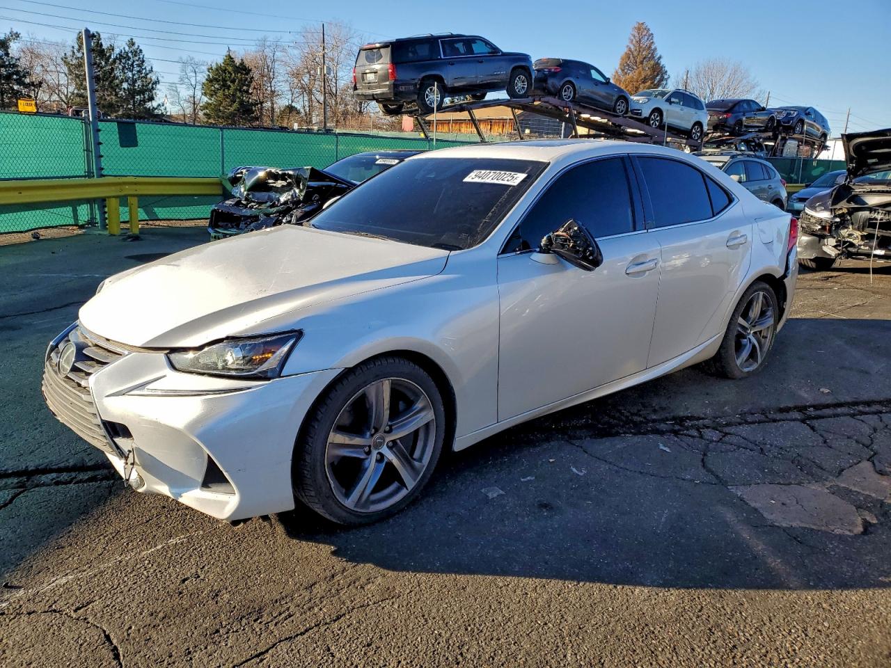 LEXUS IS 2019