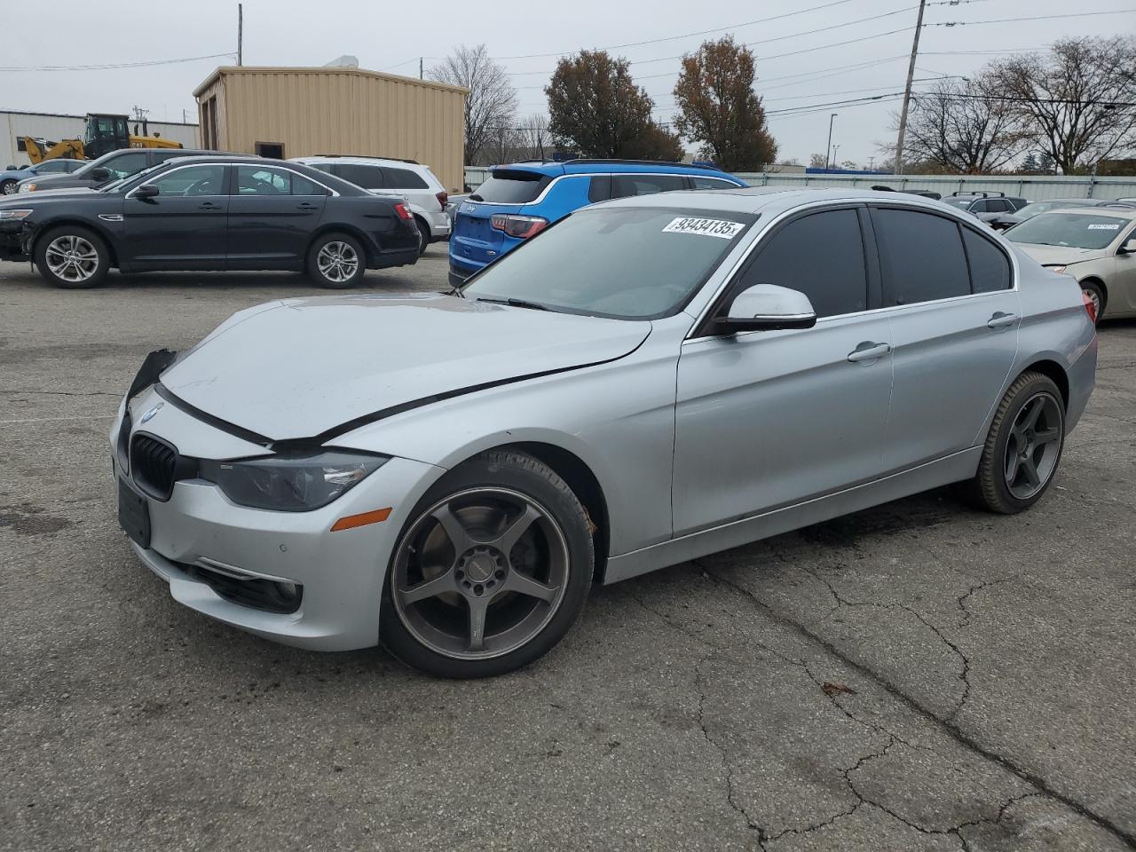 BMW 328 2014