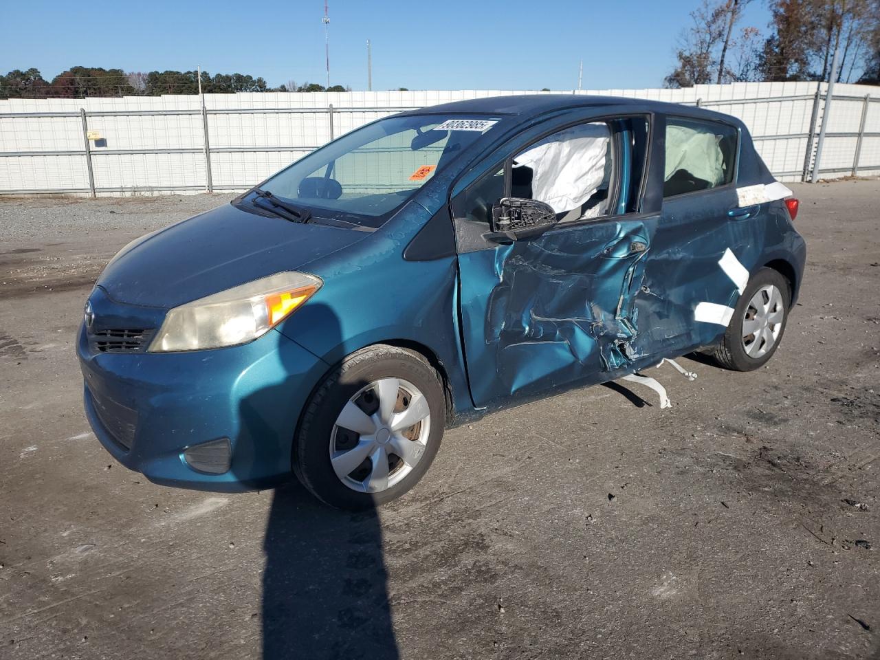 TOYOTA YARIS 2013