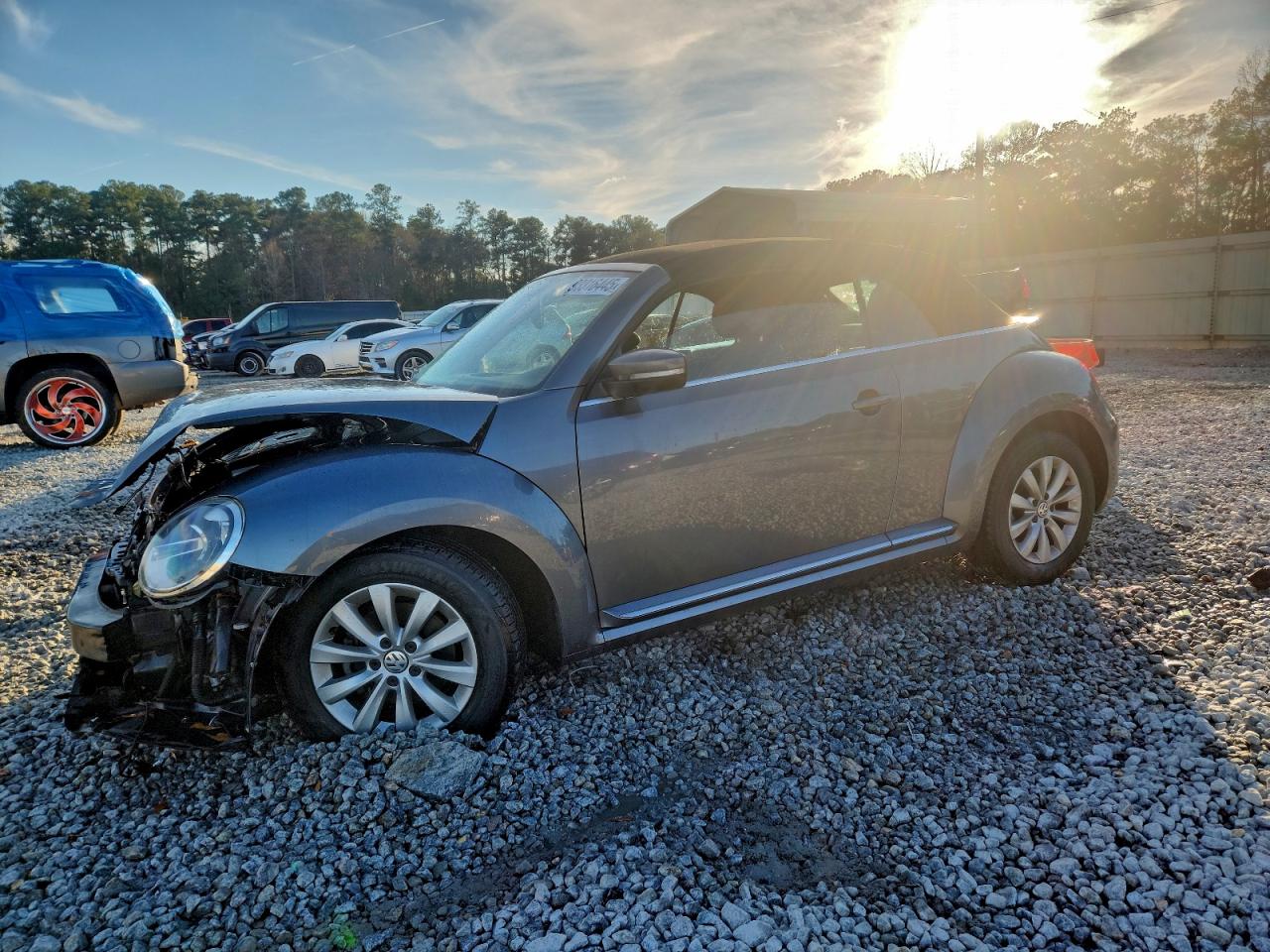 VOLKSWAGEN BEETLE S 2018