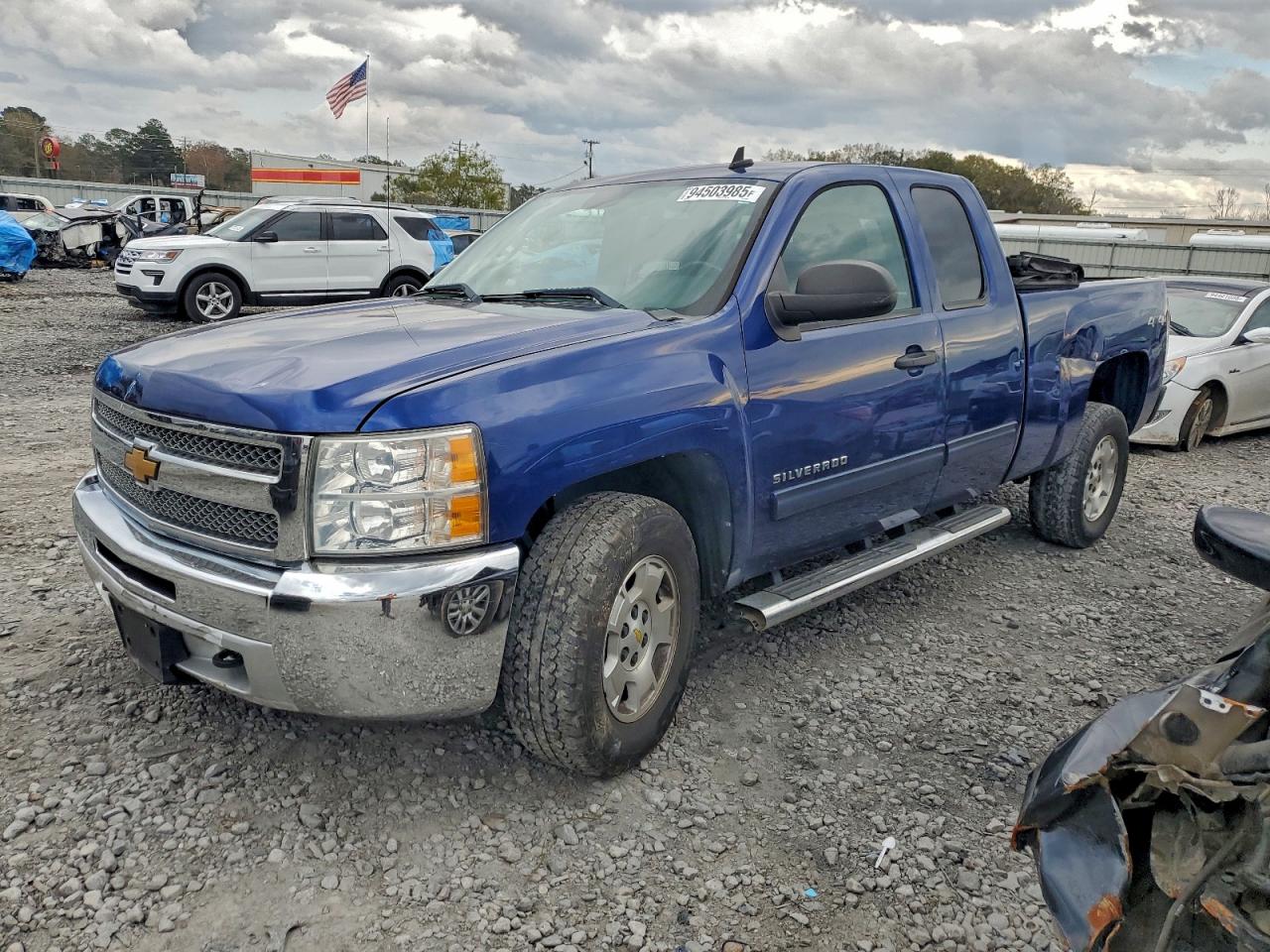 CHEVROLET SILVERADO 2013