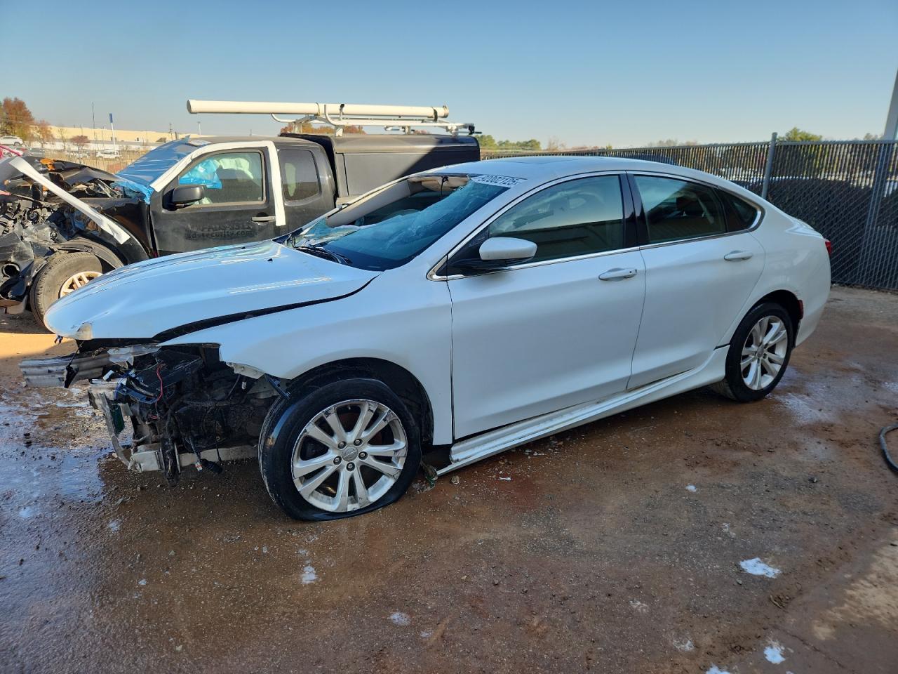 CHRYSLER 200 2015
