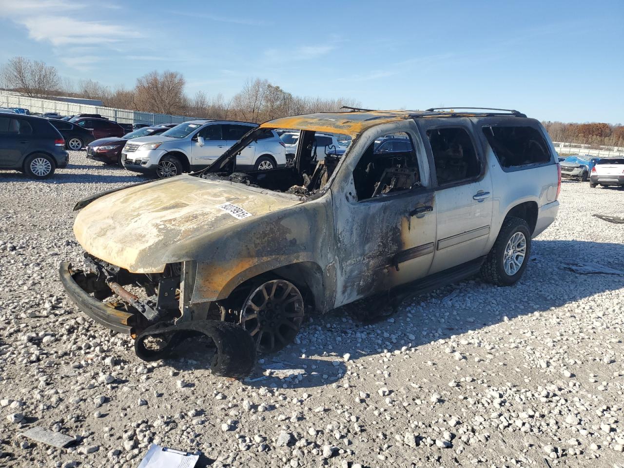 CHEVROLET SUBURBAN K 2013