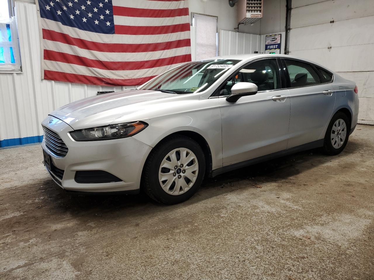 FORD FUSION S 2013