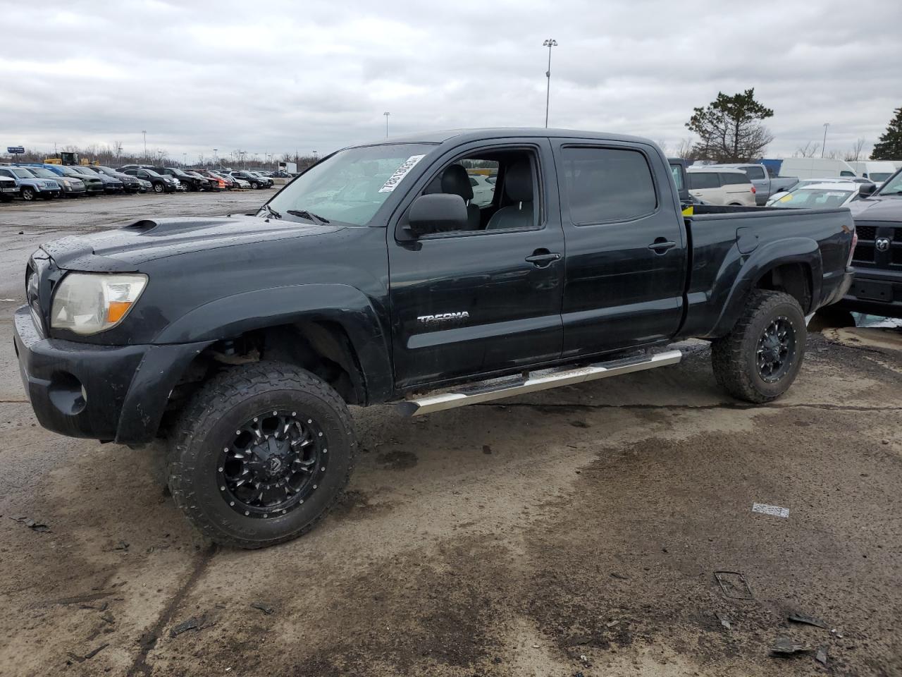 TOYOTA TACOMA DOU 2010