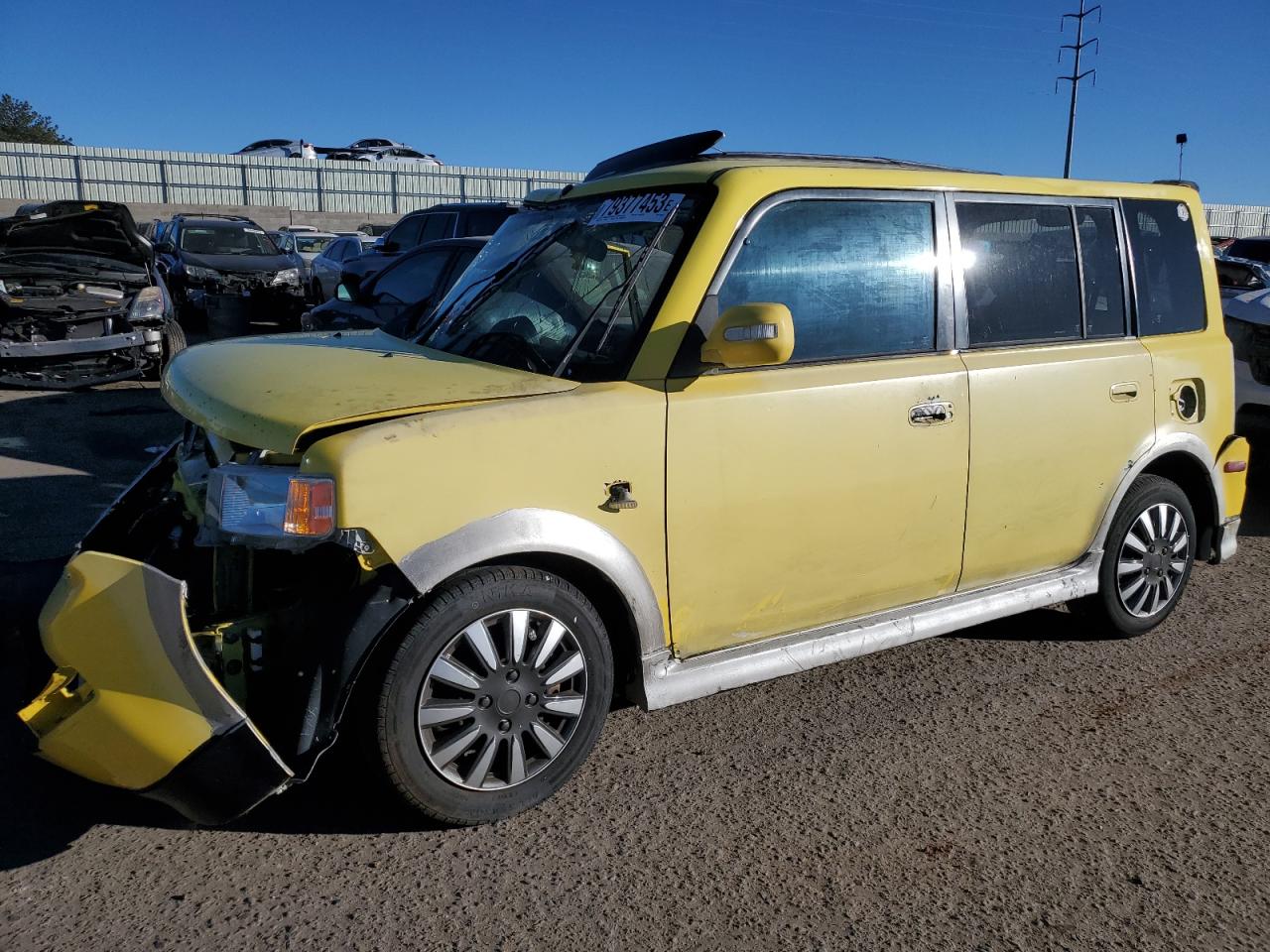 TOYOTA SCION XB 2005