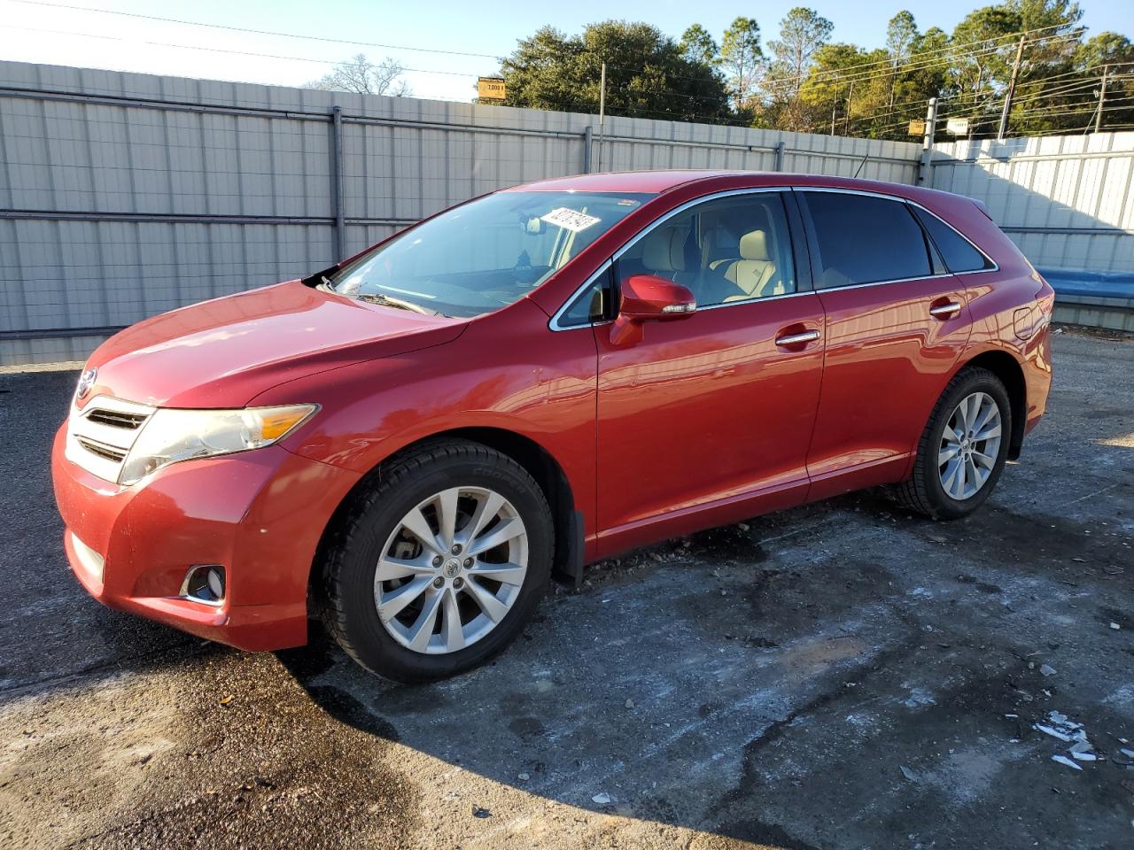 TOYOTA VENZA LE 2015