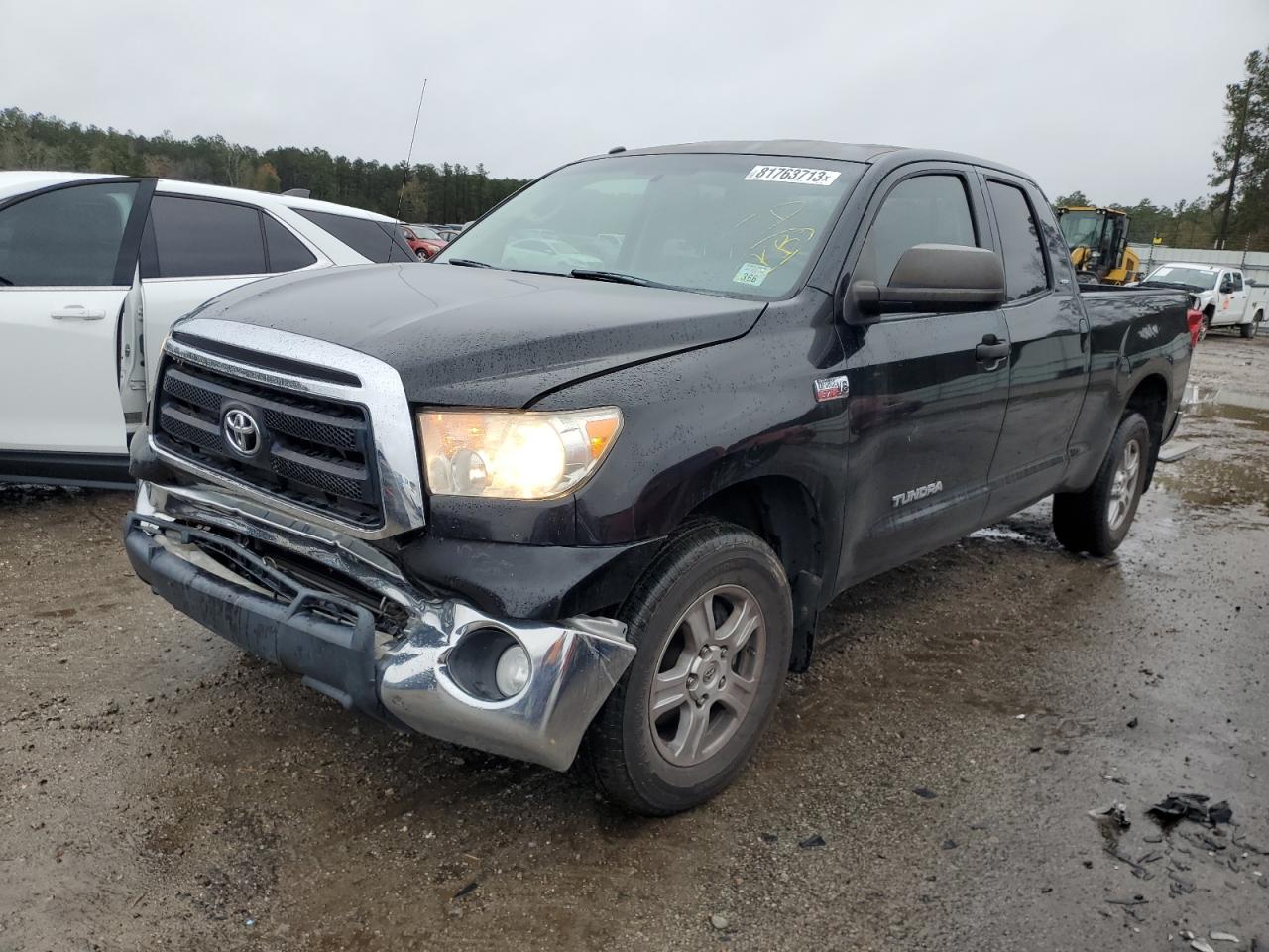 TOYOTA TUNDRA 2013