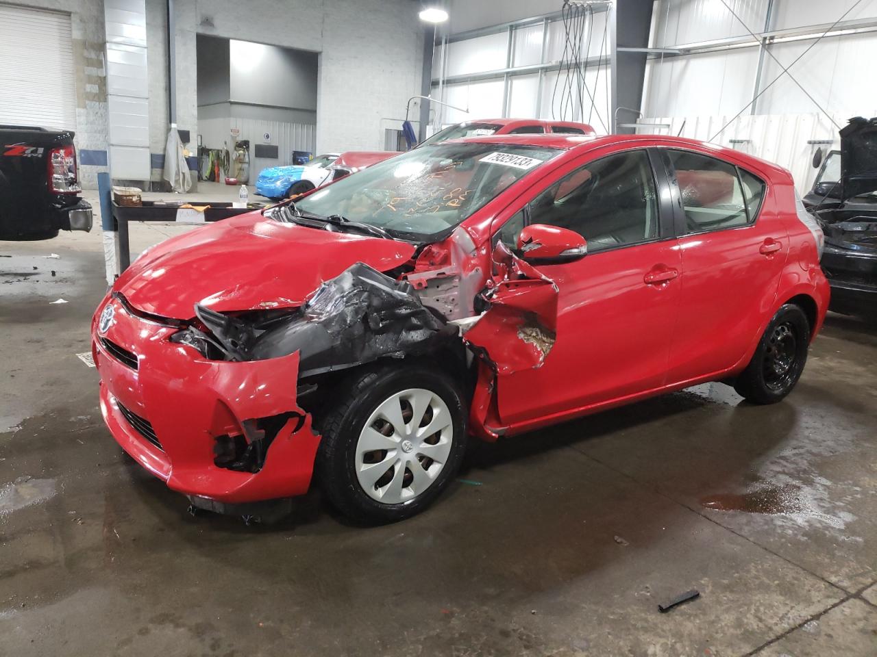 TOYOTA PRIUS C 2012