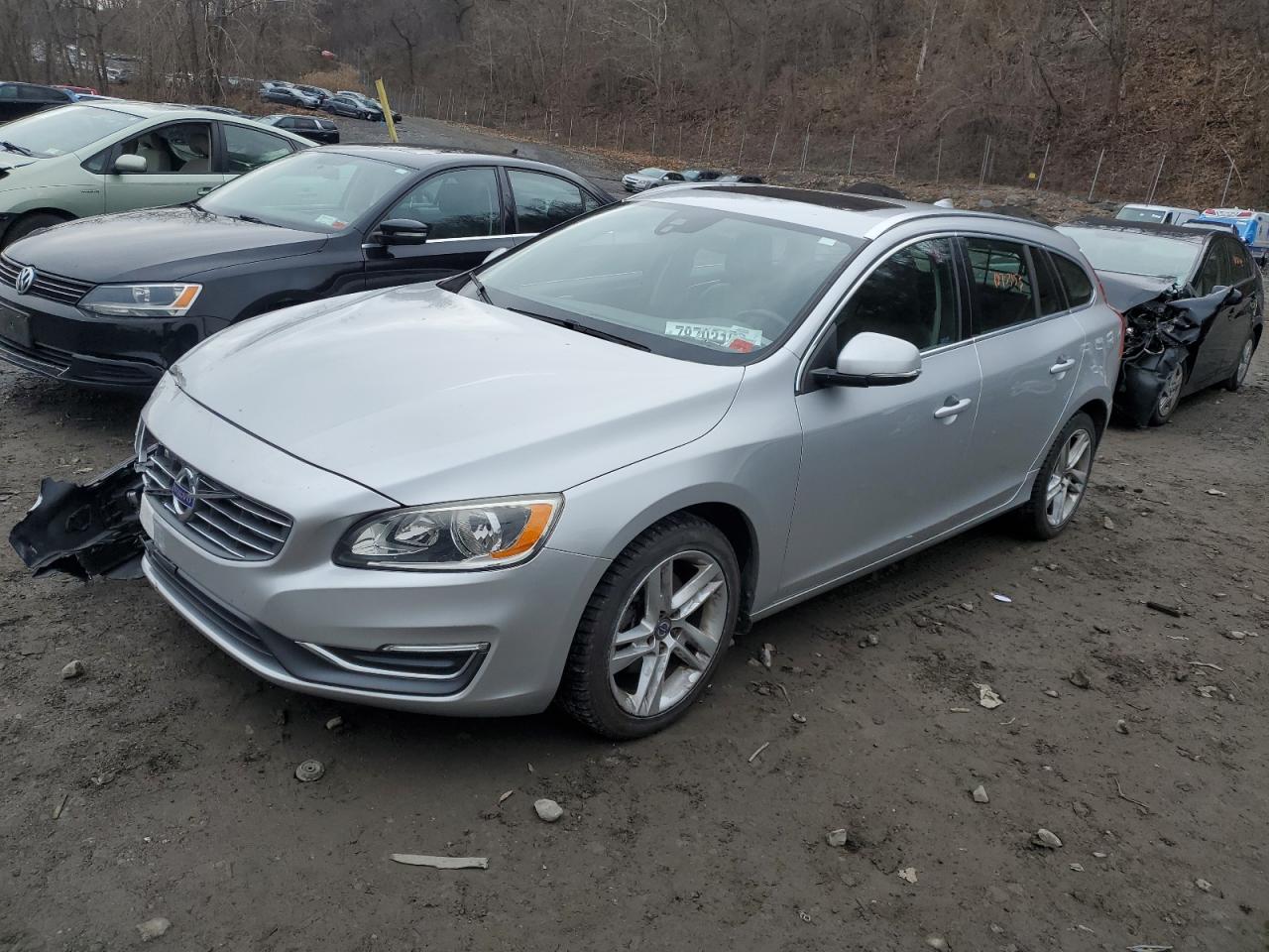 VOLVO V60 PREMIE 2015