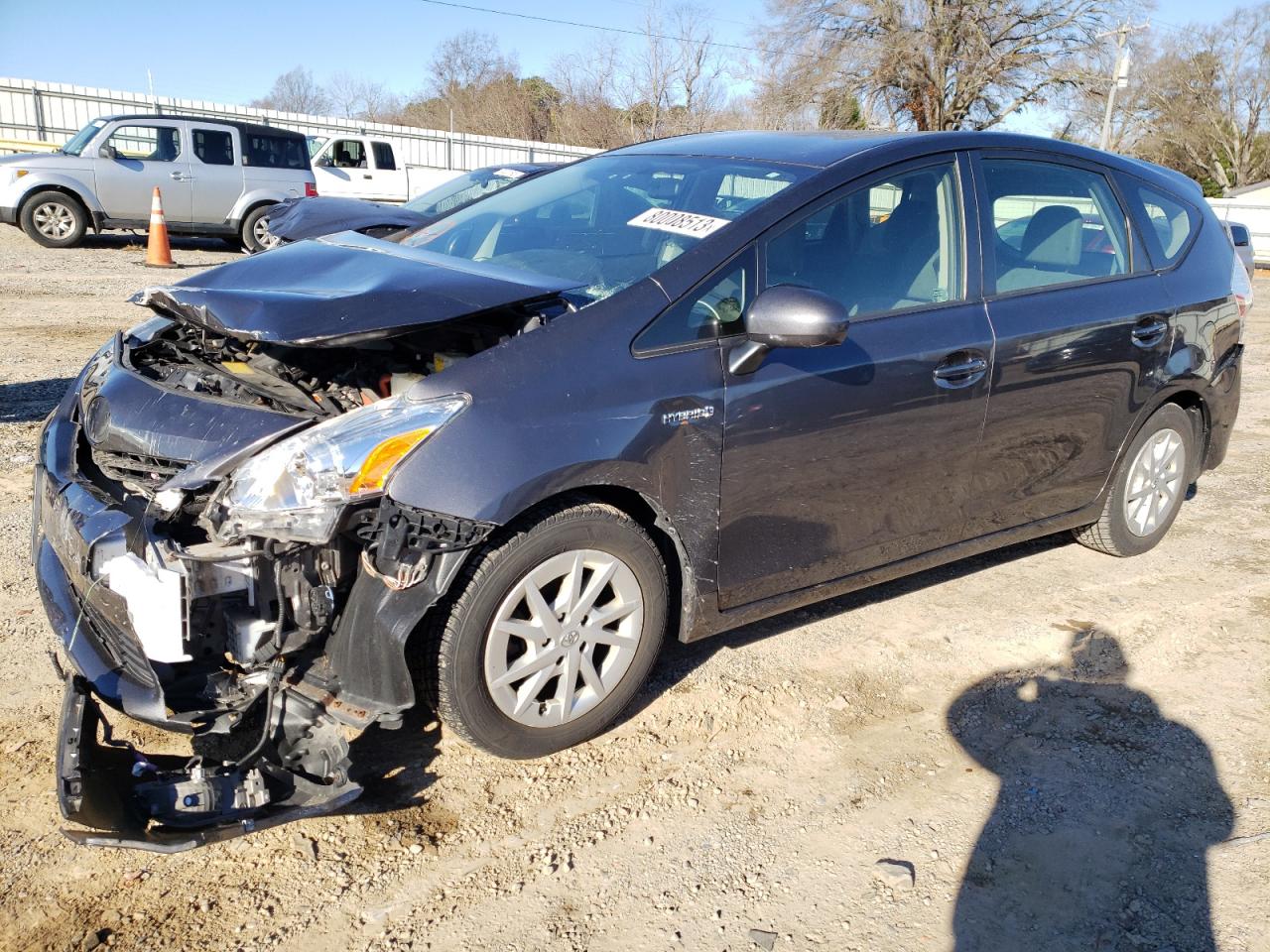 TOYOTA PRIUS V 2014