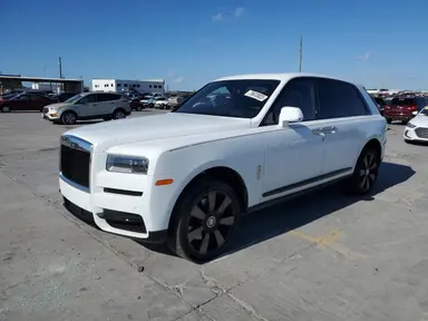 Rolls-Royce Cullinan 2021