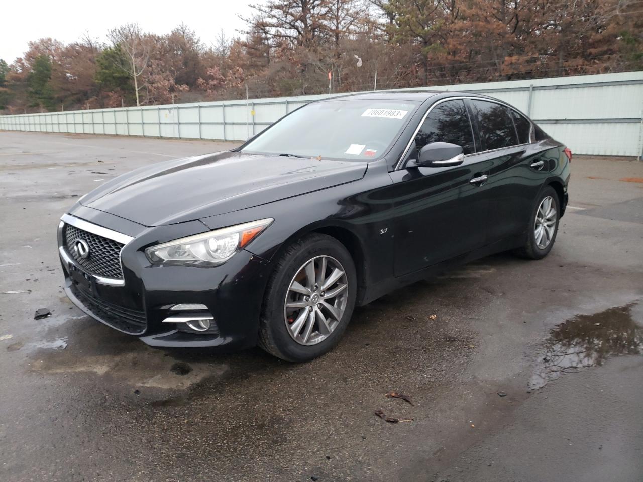 INFINITI Q50 BASE 2015