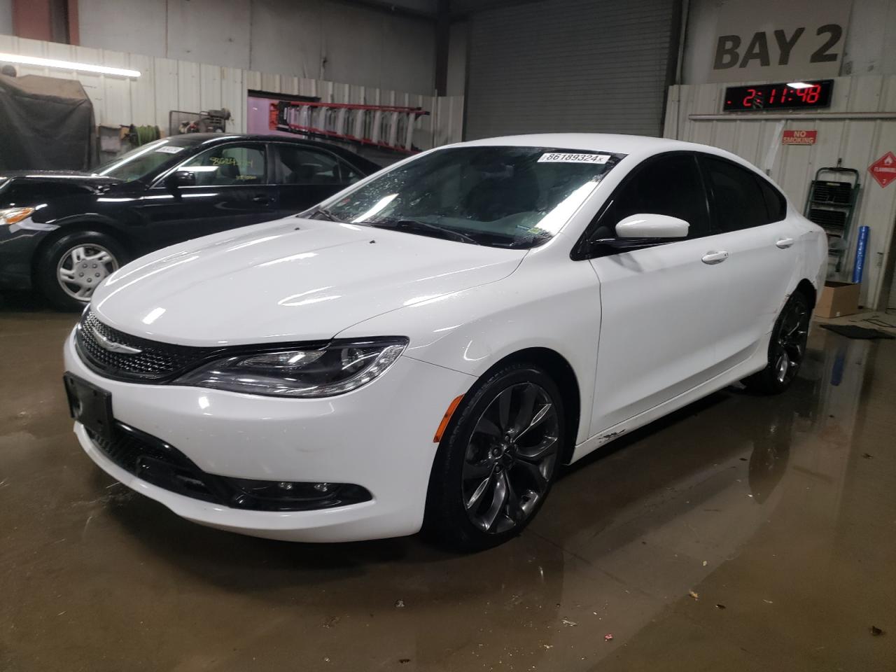 CHRYSLER 200 S 2015