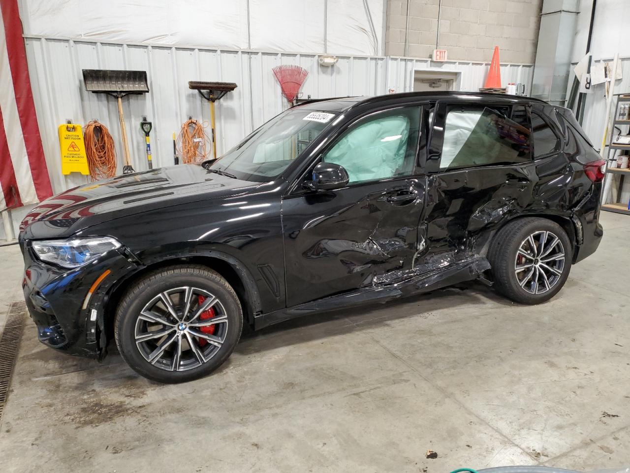 BMW X5 2021
