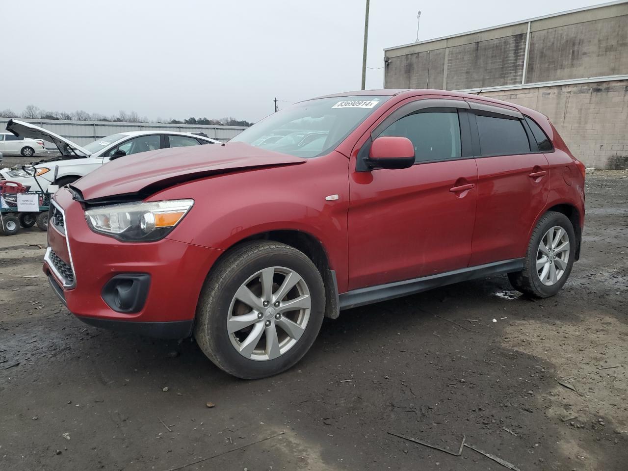 MITSUBISHI OUTLANDER 2015