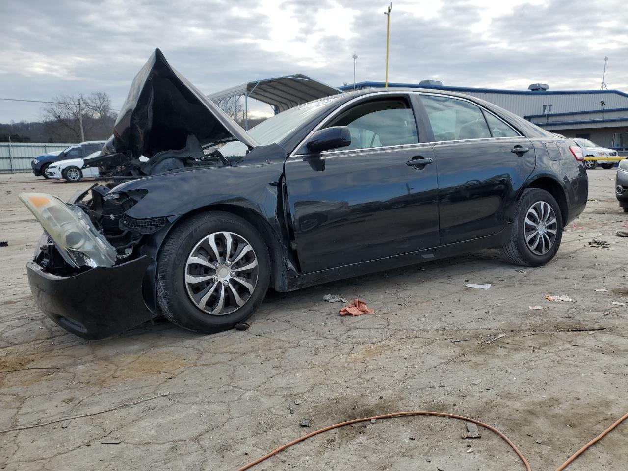 TOYOTA CAMRY BASE 2011