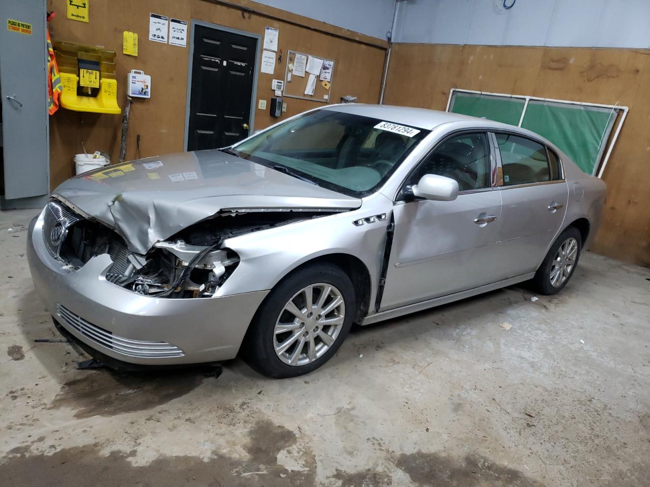 BUICK LUCERNE CX 2011