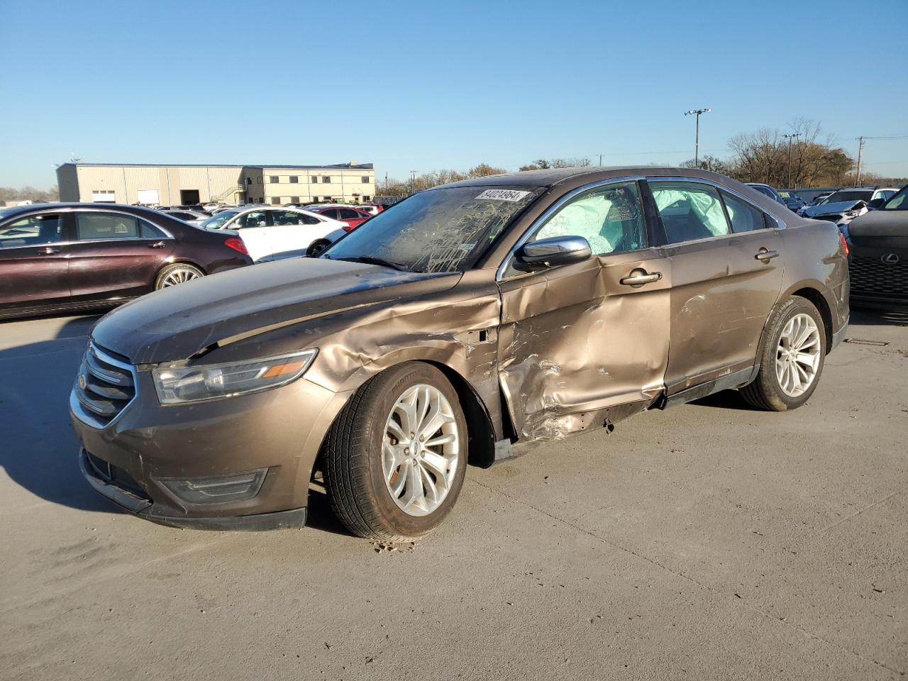 FORD TAURUS LIM 2015