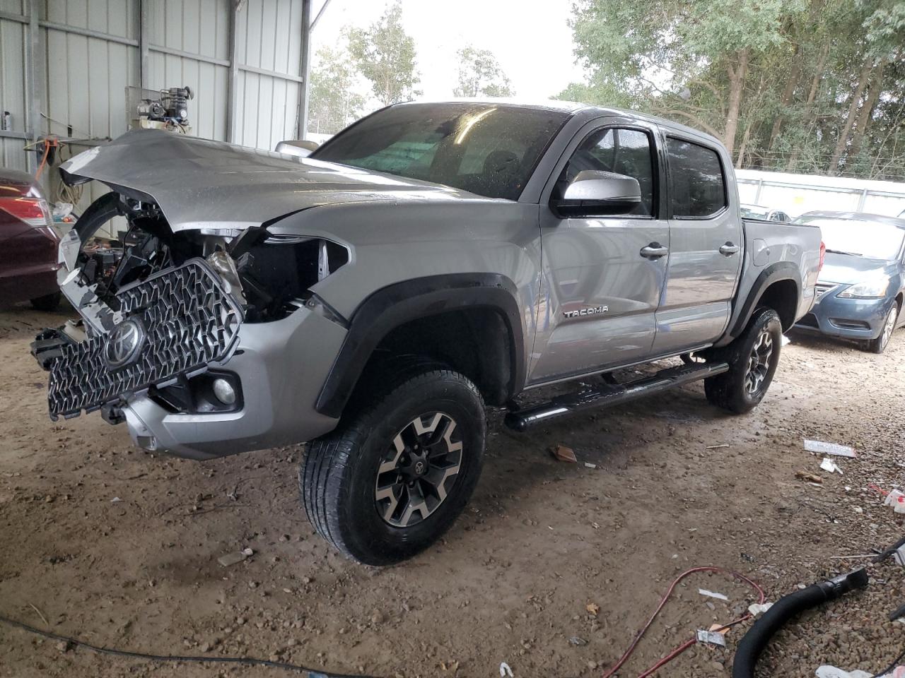 TOYOTA TACOMA DOU 2019