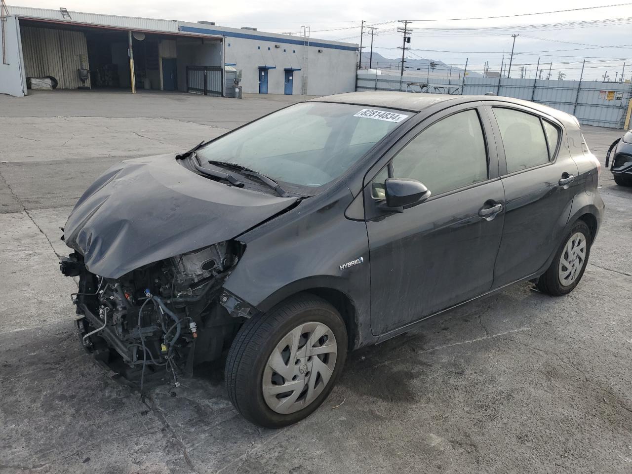 TOYOTA PRIUS C 2016