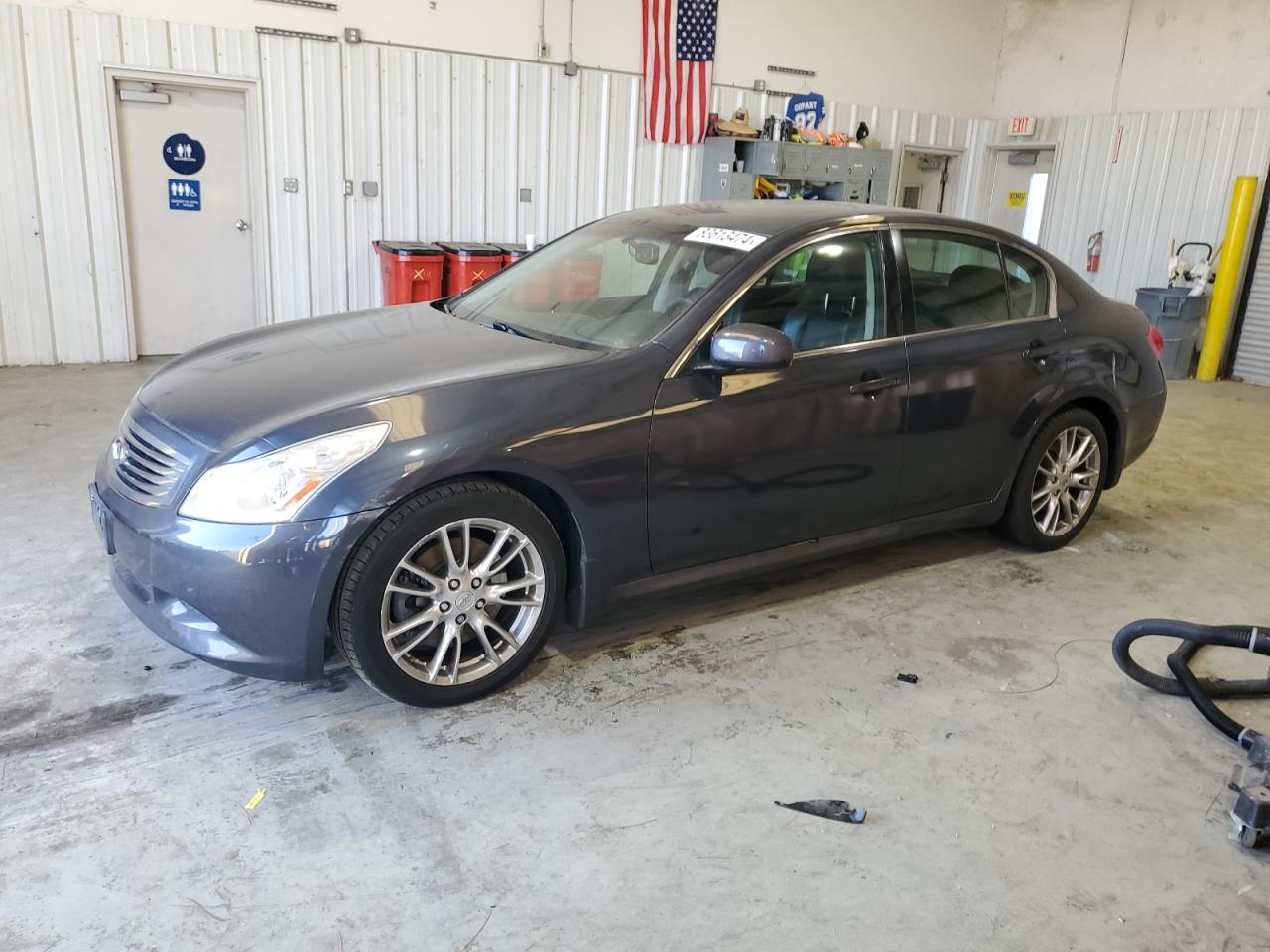 INFINITI G35 2008