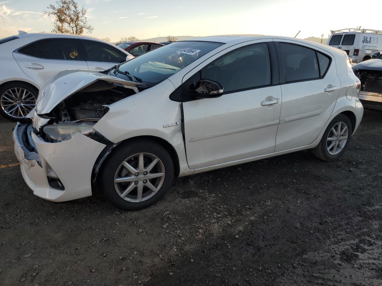 TOYOTA PRIUS C 2012