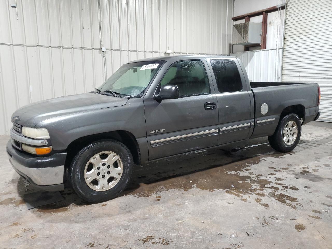 CHEVROLET SILVERADO 2001