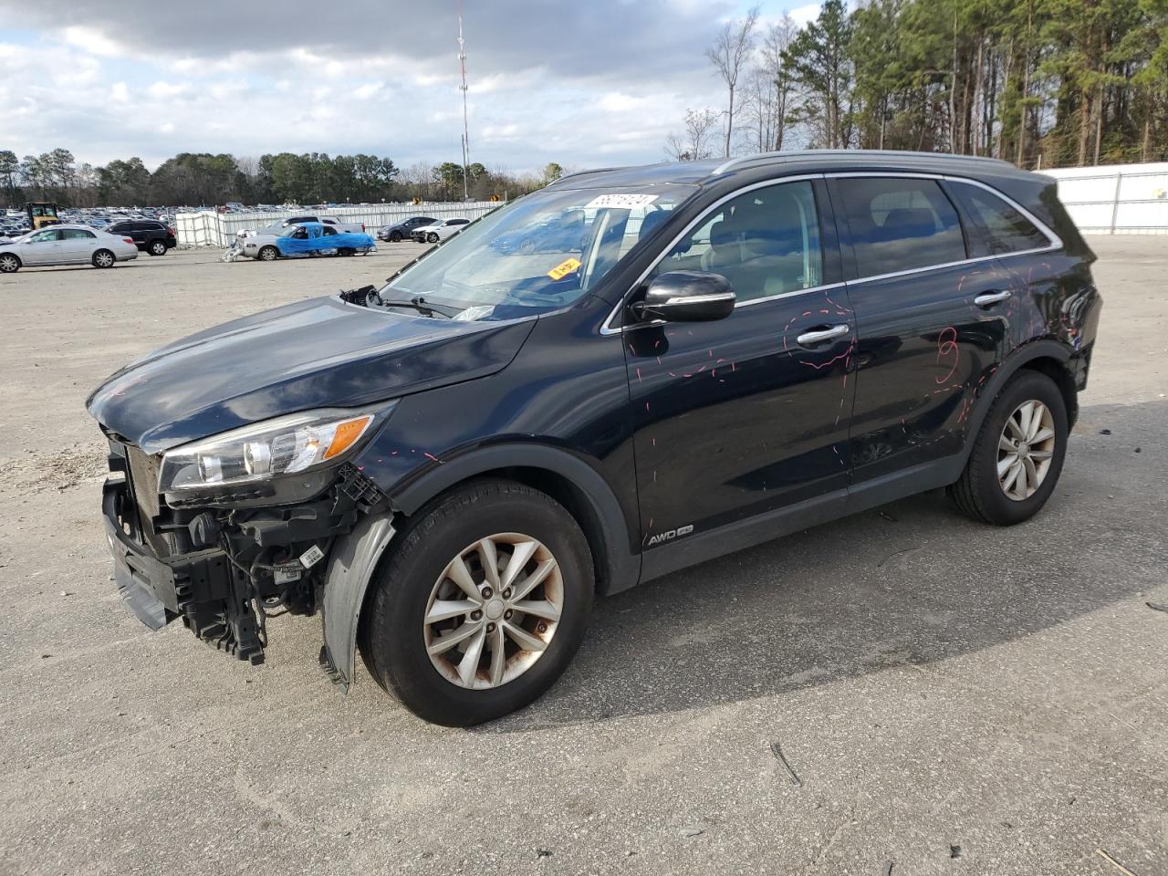 KIA SORENTO LX 2017