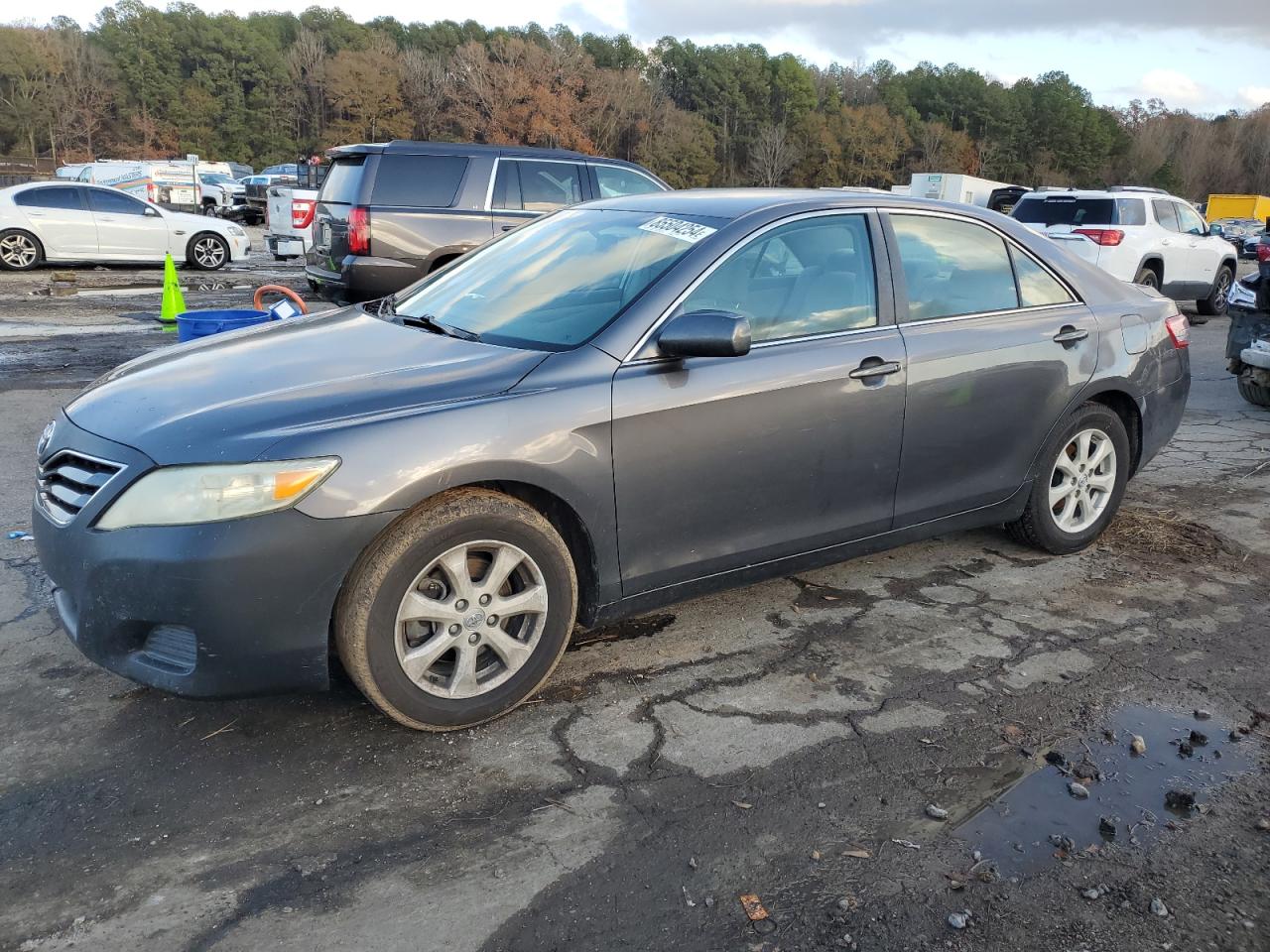 TOYOTA CAMRY BASE 2011