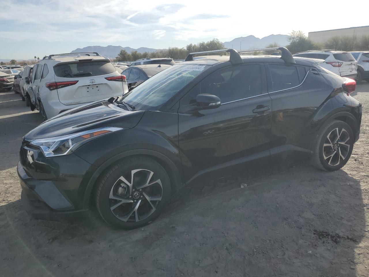 TOYOTA C-HR XLE 2019