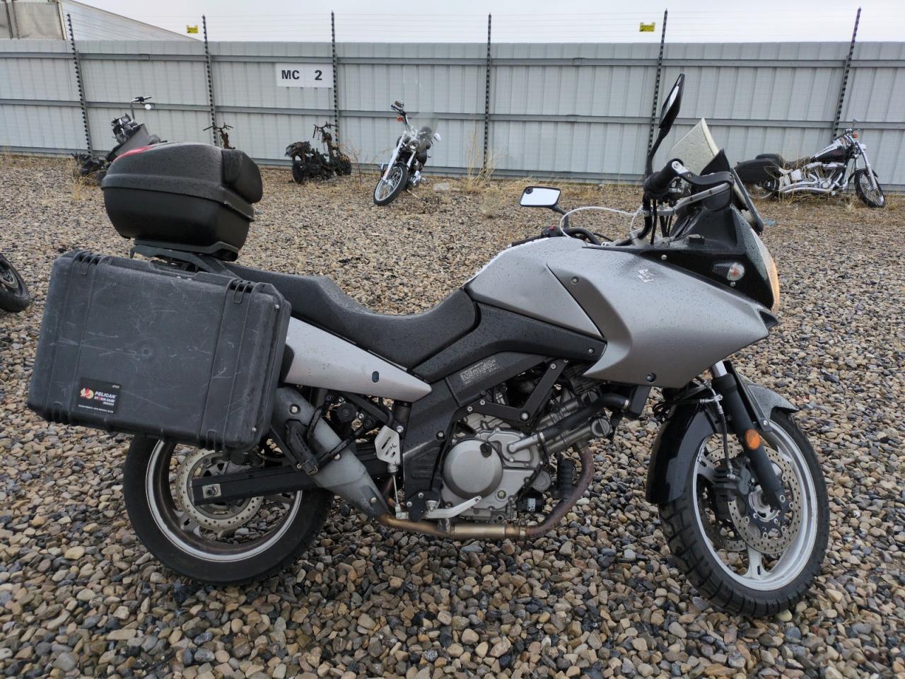 SUZUKI DL650 2009