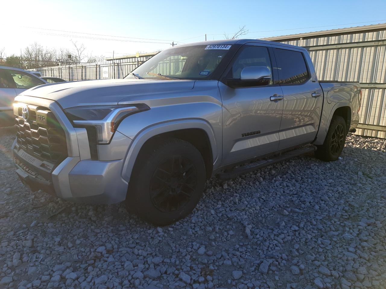 TOYOTA TUNDRA CRE 2022