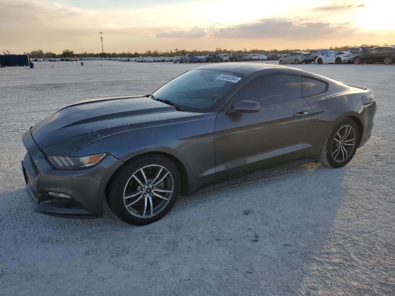 FORD MUSTANG 2015