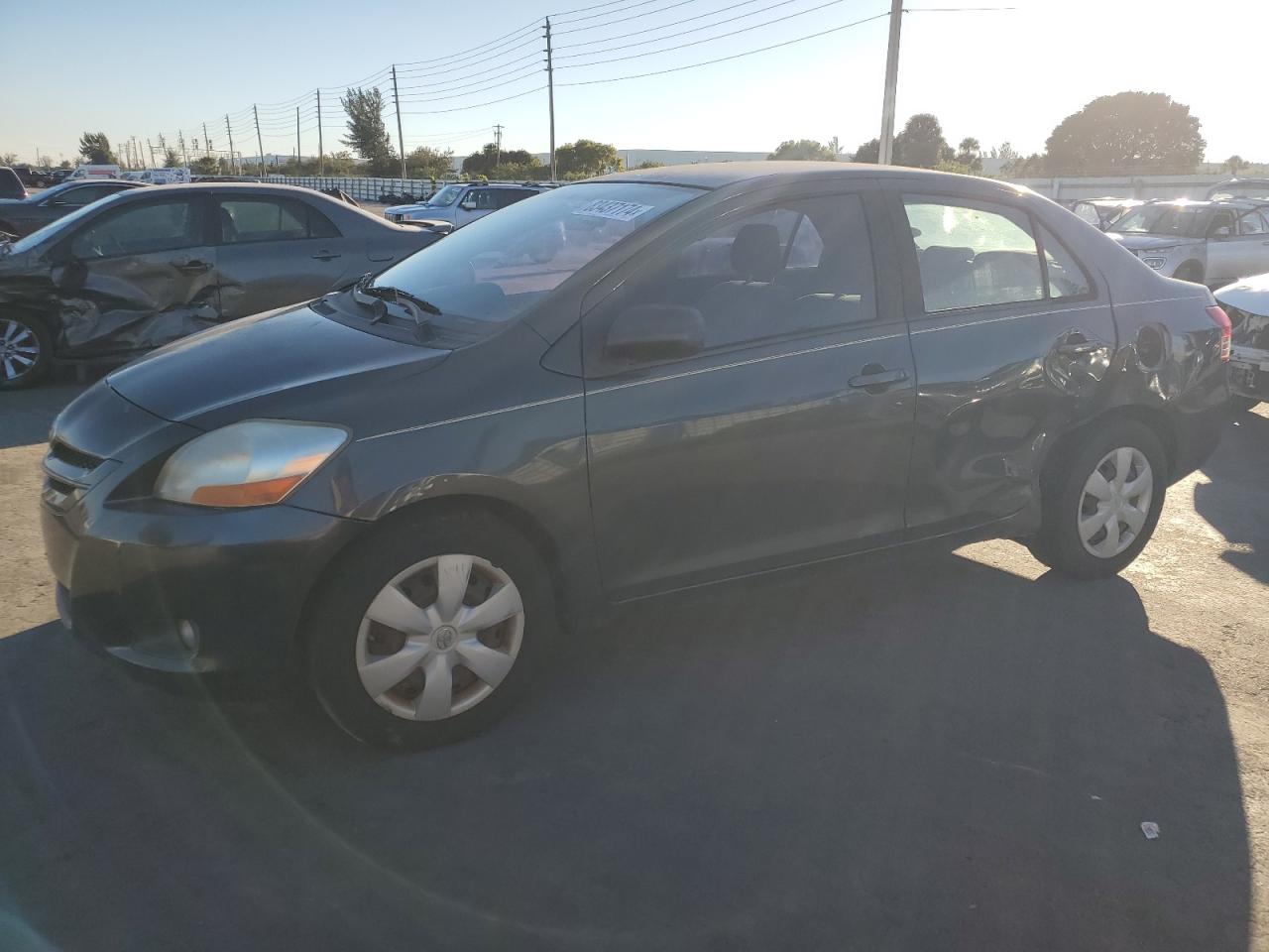 TOYOTA YARIS 2008